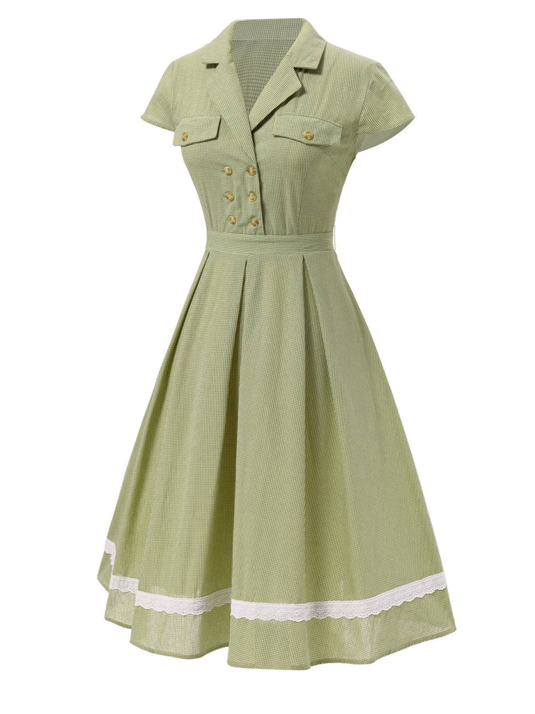 Robe en coton à carreaux vichy et dentelle verte des années 1940