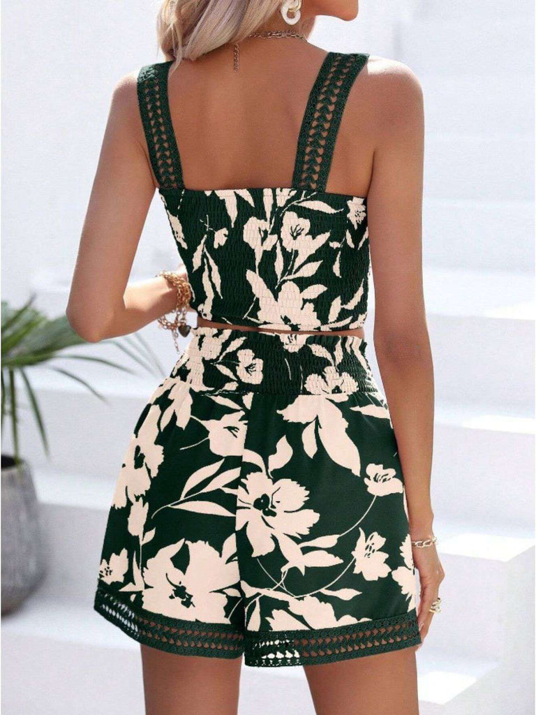 2PCS Camisole et short à bretelles larges et smockés à fleurs des années 1960