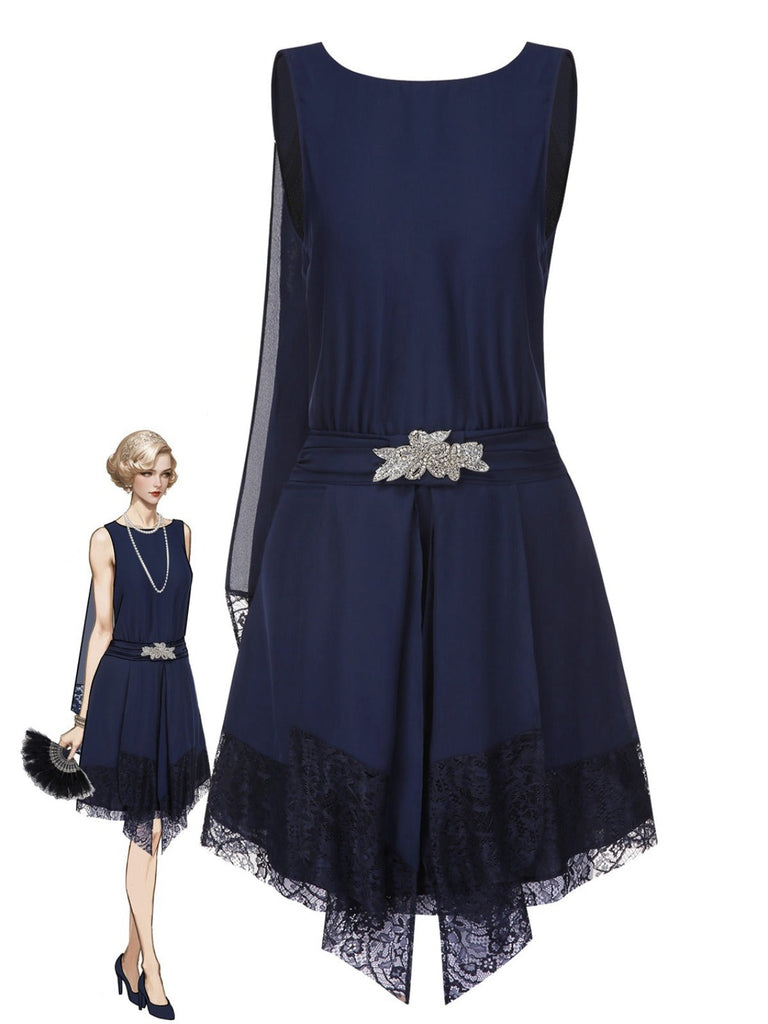 Robe bleue en dentelle patchwork et strass années 1920