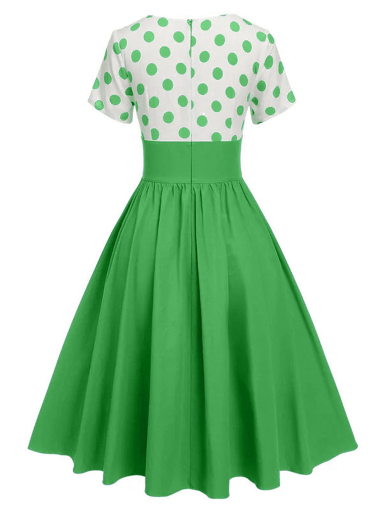 Robe trapèze à pois et col en V des années 1950