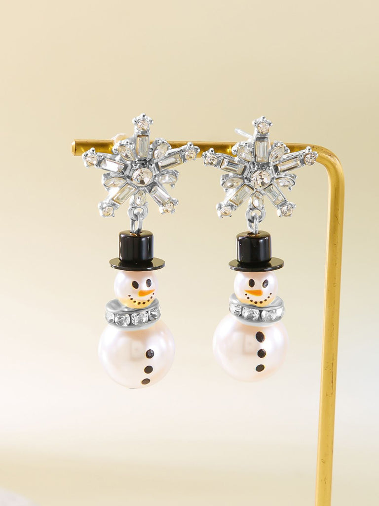 Boucles d'oreilles bonhomme de neige en strass flocons de neige et perles