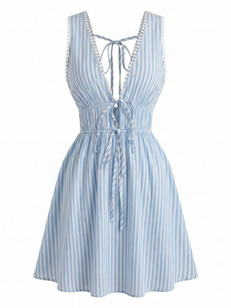 Robe Sans Manches Col V Profond Dos-Nu Rayée Bleue Années 1960