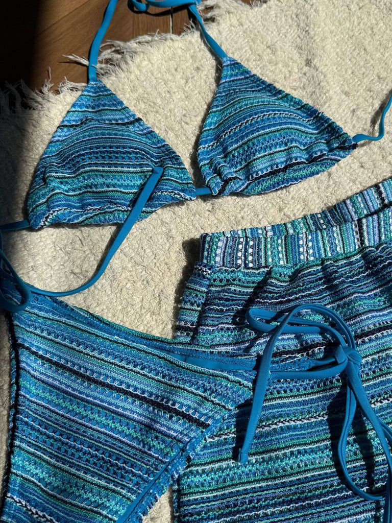 Ensemble Bikini Triangle Dos-Nu Rayé en Maille Années 1960