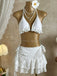 Ensemble bikini col halter et cache-maillot fleurie années 1960