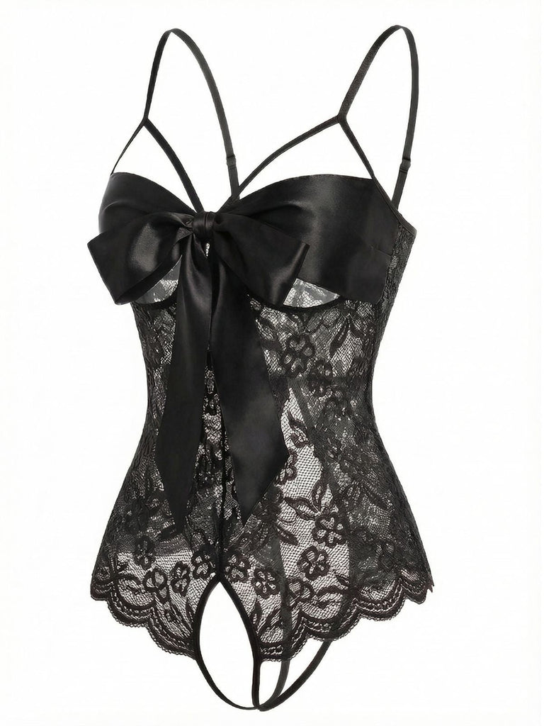 Lingerie en dentelle et satin avec nœud et bretelles réglables années 1970