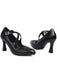 Chaussures talons hauts vintage brides croisées et détails brogues