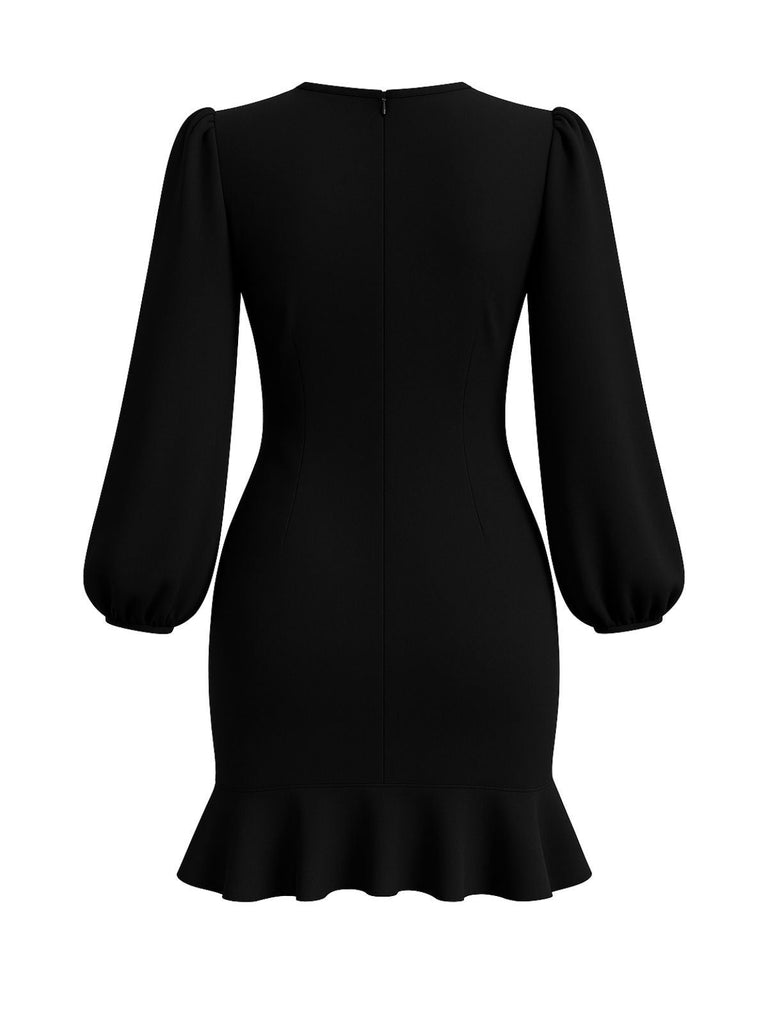 [Prévente] Robe noire unie à manches bouffantes et volants des années 1960