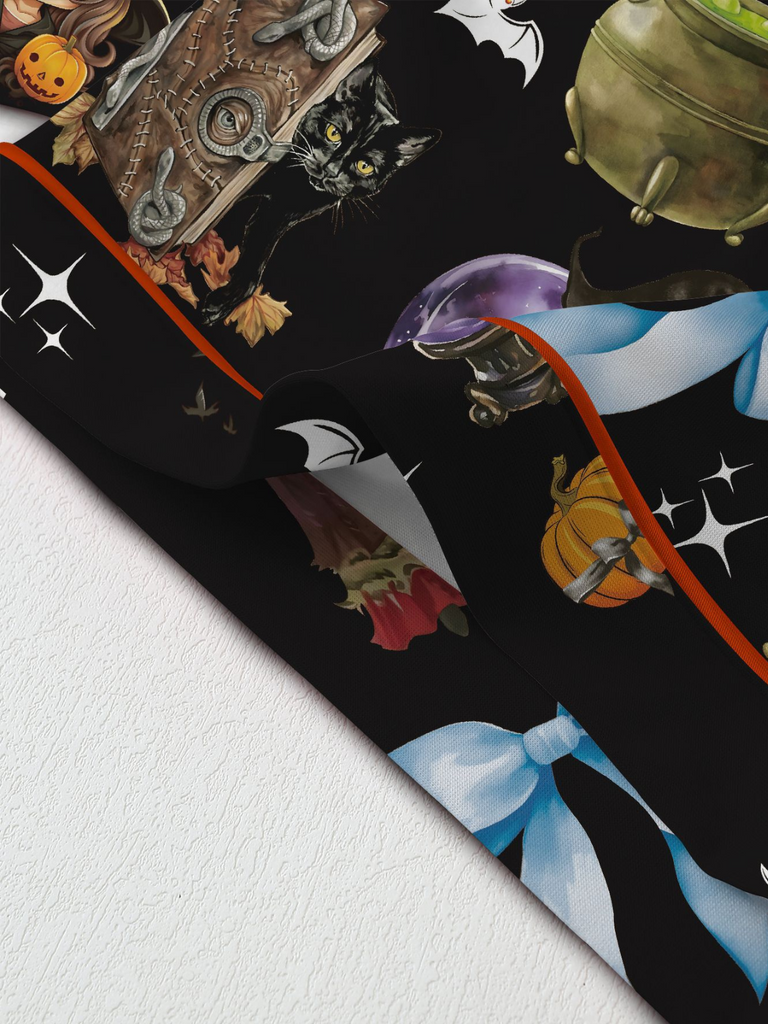 Ensemble de pyjama en satin imprimé sorcière Halloween des années 1970