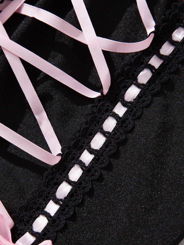 Ensemble de lingerie lacets et nœud en dentelle contrastée années 1970