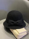 Chapeau cloche vintage en fausse laine unie avec nœud papillon