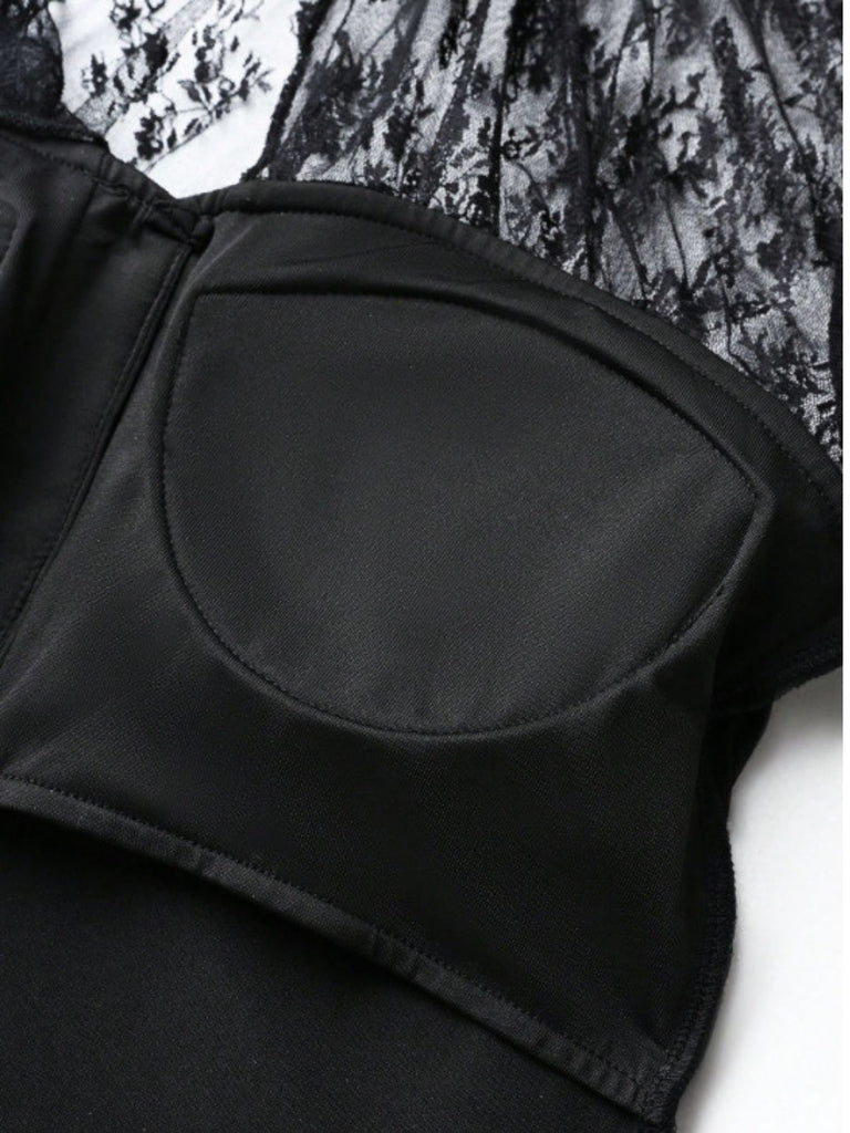 Blouse Col V Patchwork Dentelle Noir Années 60