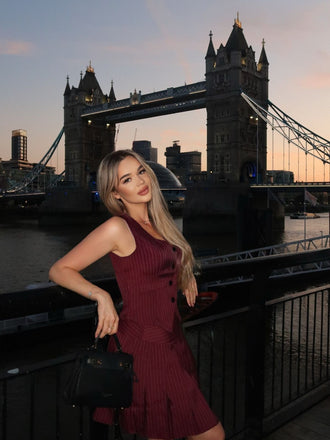 2PCS Gilet à rayures fines vin rouge et jupe plissée des années 60