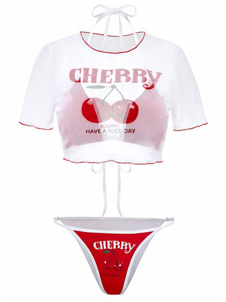 Ensemble bikini blanc avec des touches de rouge et le logo « Cherry » sur fond blanc