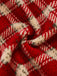 [Prévente] Manteau polaire à carreaux rouge avec col en fourrure années 1940