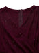 Robe moulante en résille paillettes unie et col en V années 1960