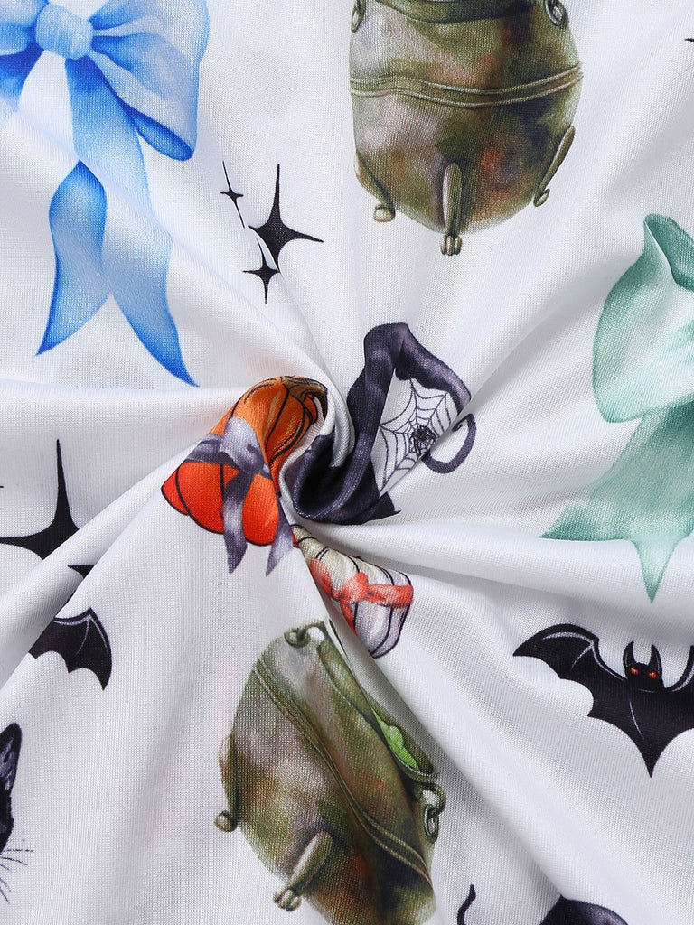 Ensemble de pyjama en satin imprimé sorcière Halloween des années 1970