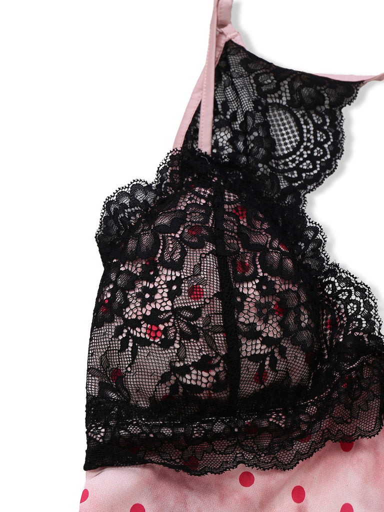 Nuisette dos nu en satin rose à pois et bordure en dentelle années 1940