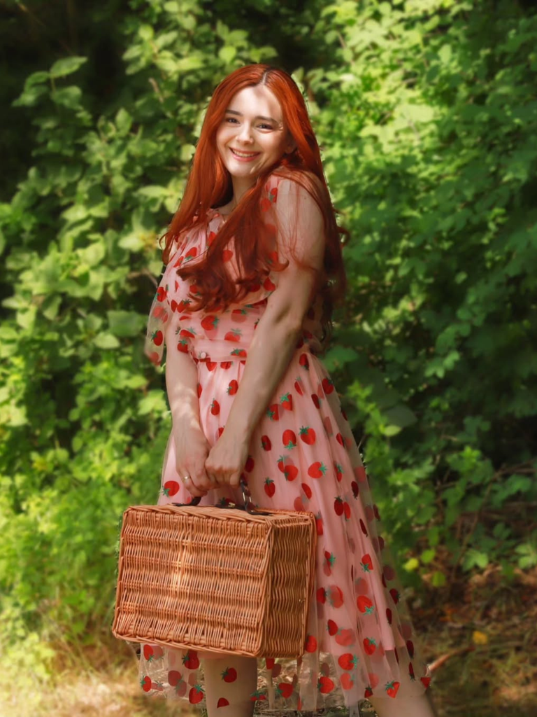 Robe trapèze rose fraise années 1950 en maille