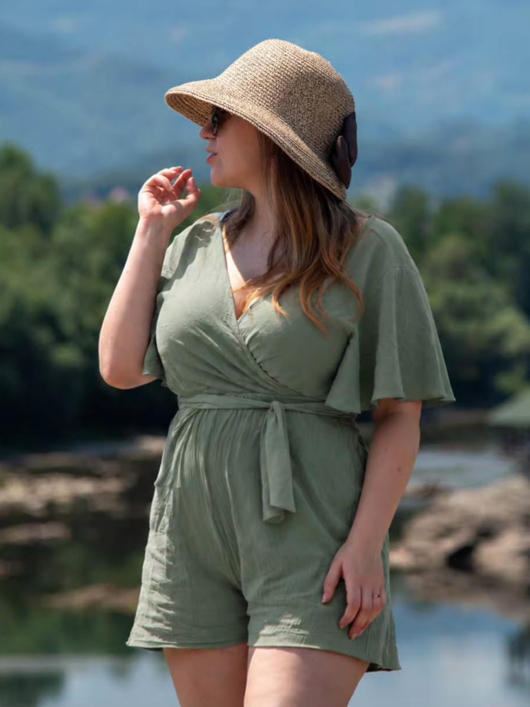 Combishort en coton bleu à manches volantées années 1950