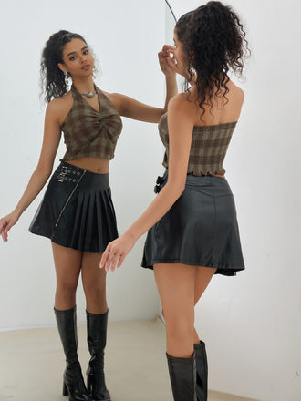 Haut court smocké carreaux vichy dos nu marron des années 1930