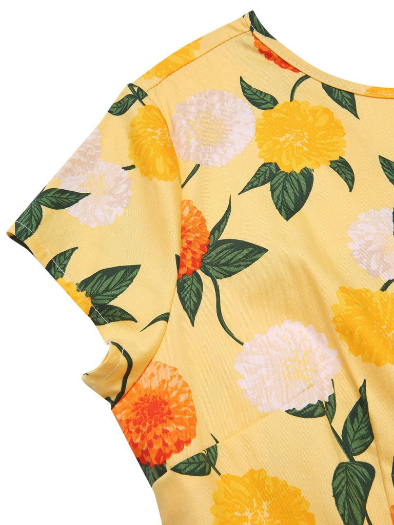 [Prévente] Robe froncée à fleurs d'hortensia jaune des années 1950