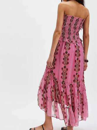 Robe de maille marguerite à bretelles à smocks des années 1940