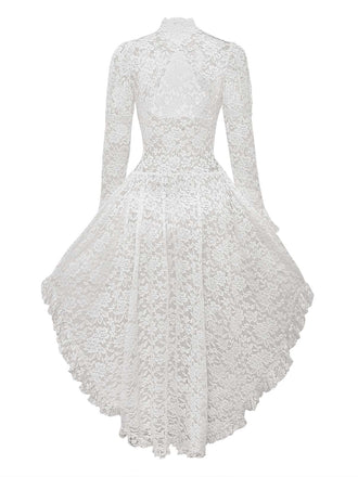 Robe victorienne blanche en dentelle à manches gigot des années 1980