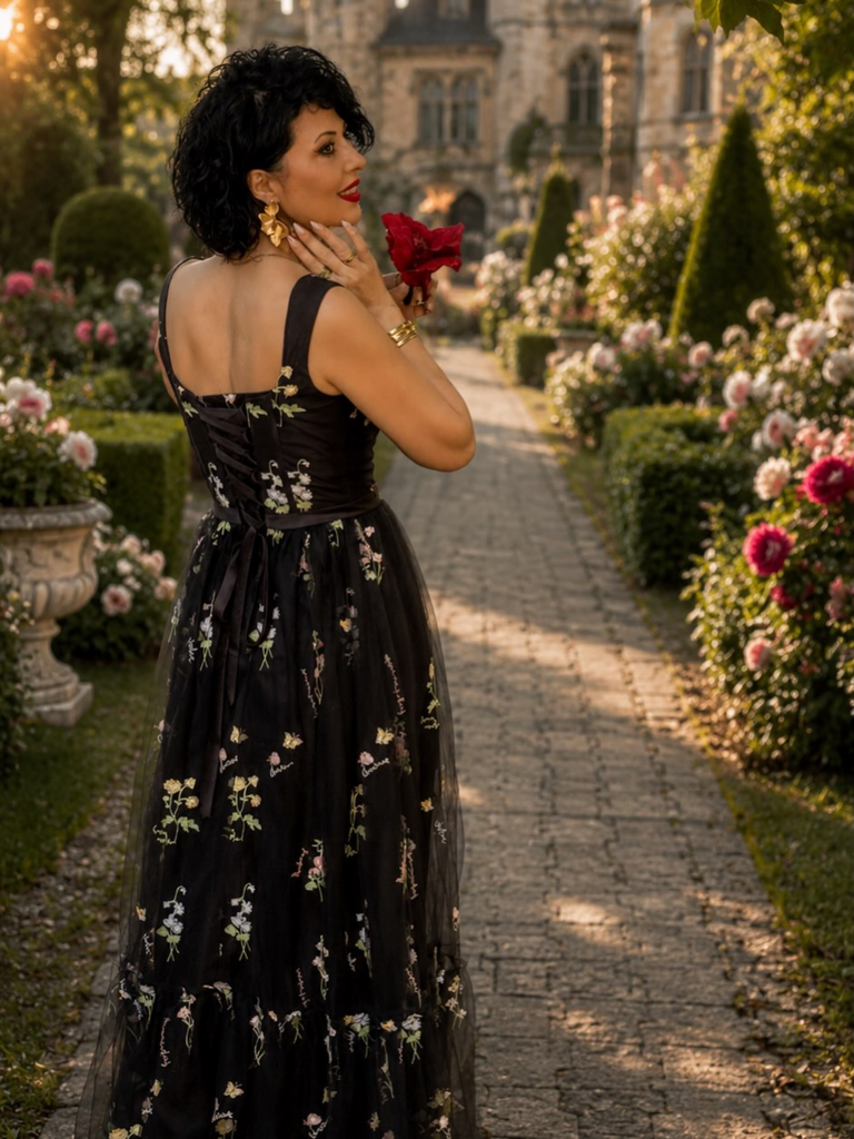 Robe en maille florale à lacets et baleines des années 1930