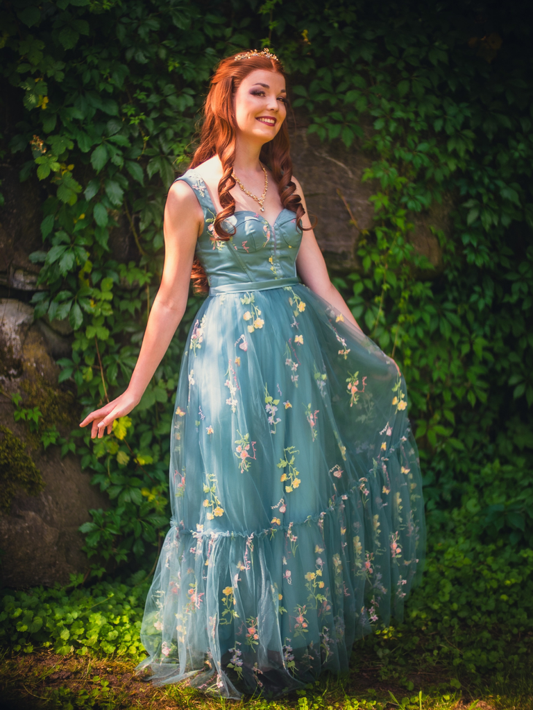 Robe en maille florale à lacets et baleines des années 1930