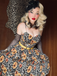 [Prévente] Robe en dentelle en léopard et papillons années 1950
