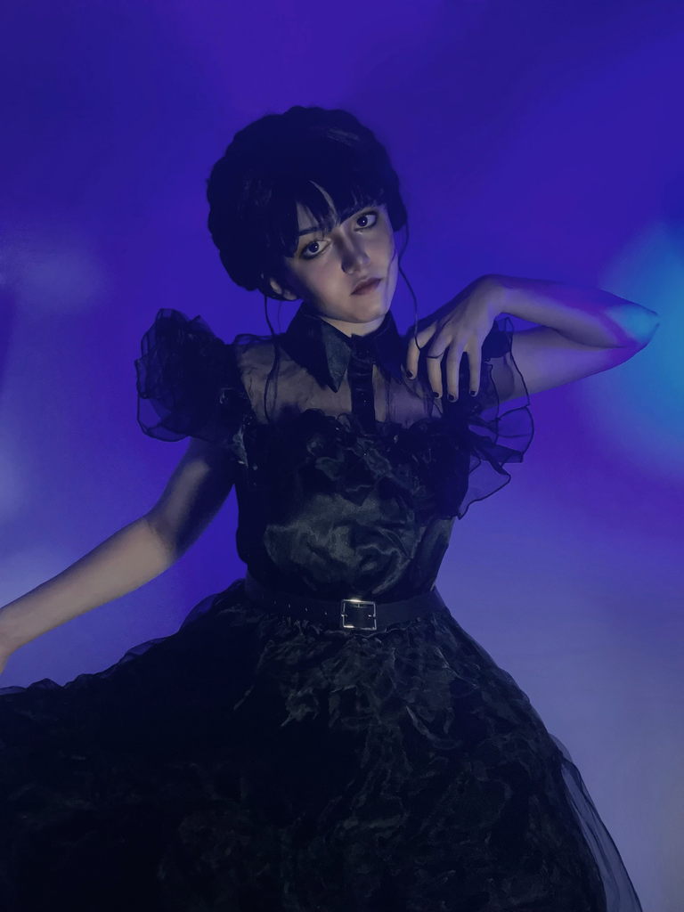 [Prévente] Robe noire à volants en organza Wednesday Halloween des années 1950