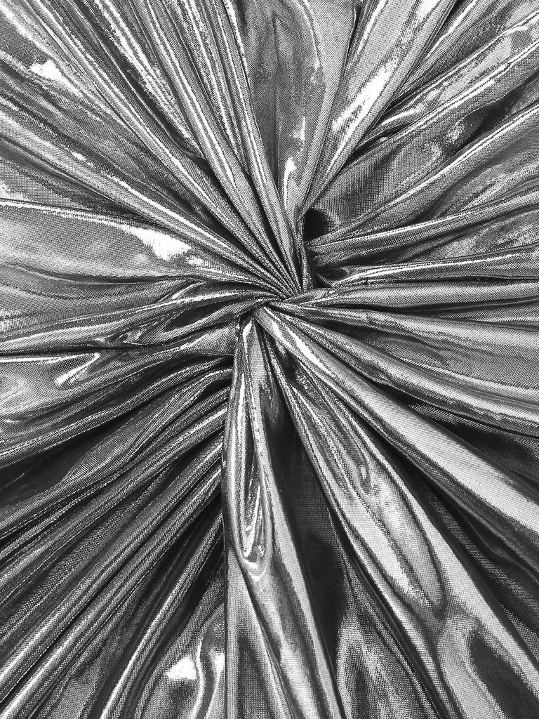 [Prévente] Robe argentée métallisée à encolure bateau et fente années 1970