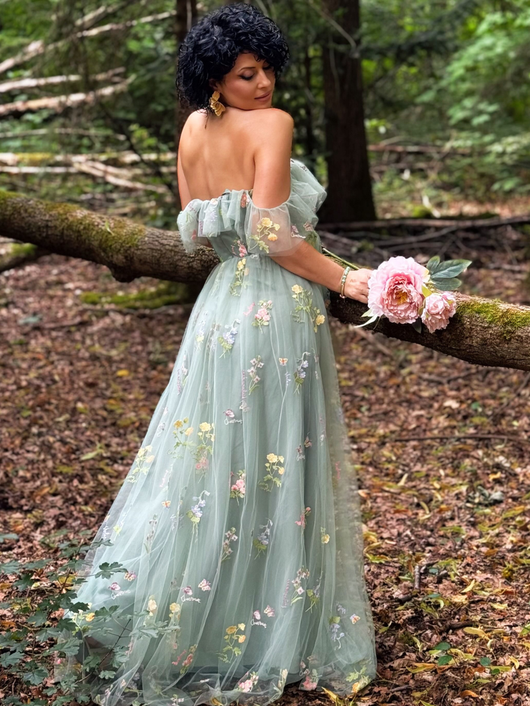 Robe fendue en tulle Lac Verte brodé de fleurs années 1970