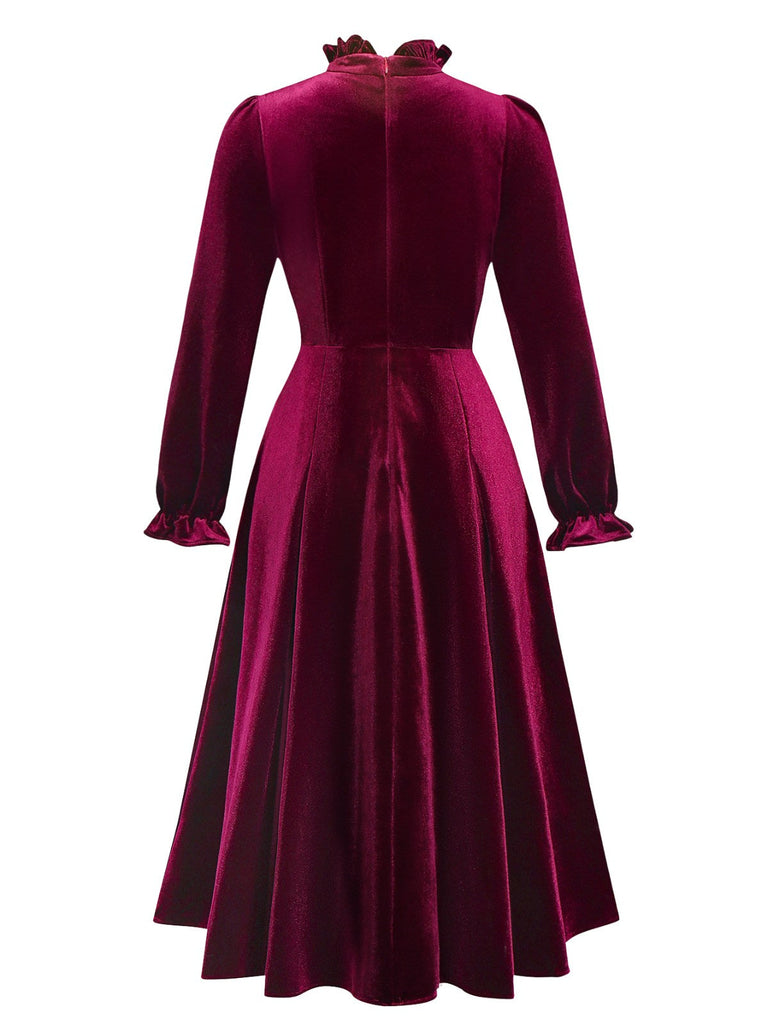 Robe rouge en velours à col volanté et manches lanternes années 1950