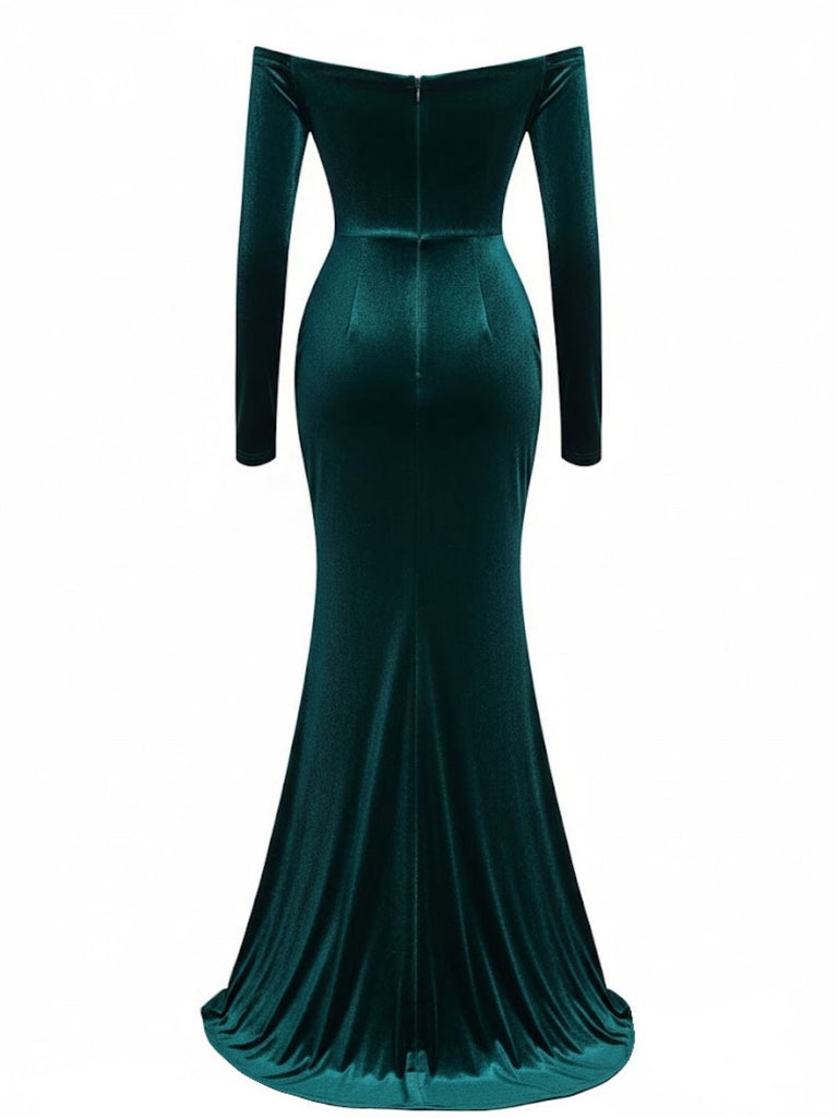 Robe en velours épaules dénudées froncée et fendue sur le côté années 1930
