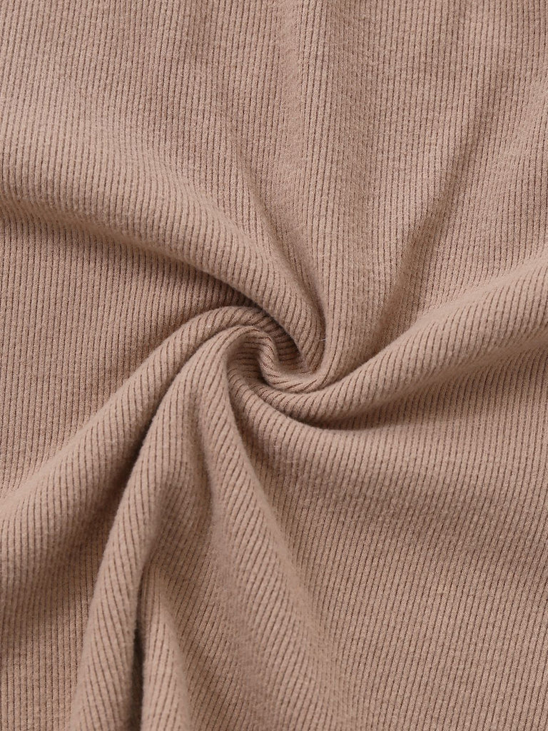 [Prévente] Pull beige à manches longues superposées et découpes style années 60