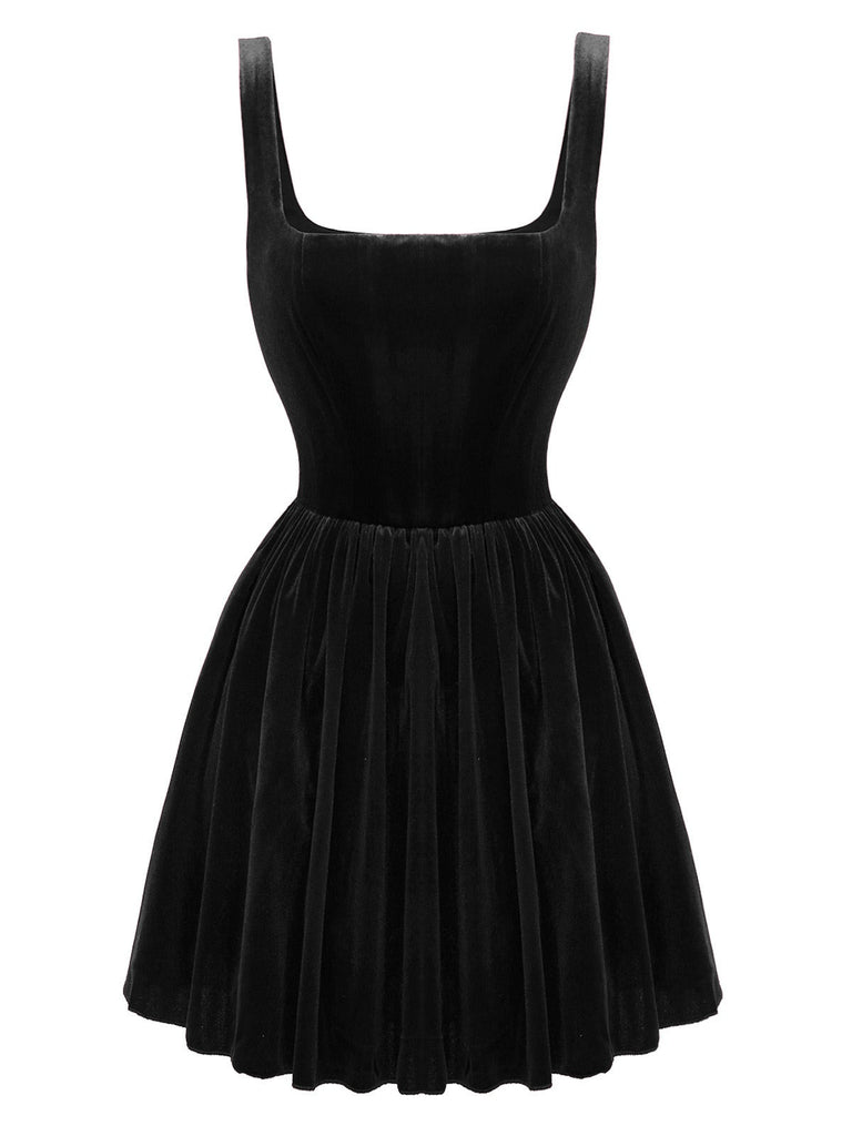 Robe courte en velours uni à col carré des années 1970