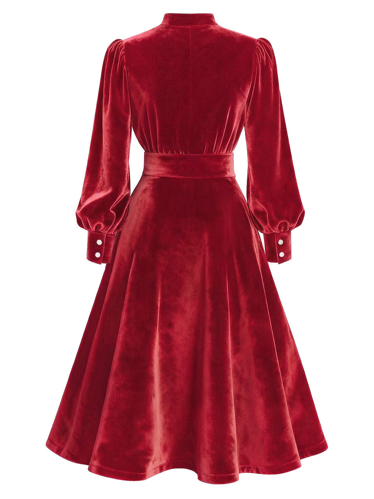 [Prévente] Robe rouge en velours perlé et col en V années 1950