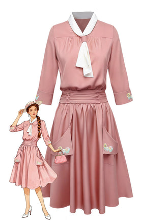 [Prévente] Robe Rose Col À Cravate Broderie Grosses Poches Années 1920