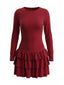 Robe courte rouge froncée à la taille et volants étagés années 1980
