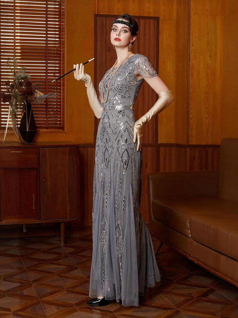 Robe grise à sequins en tulle manches courtes col rond années 1920