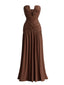 Robe longue décolleté V profond détails drapés sans bretelles et dotée d'une fente haute années 70