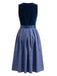 Robe bleue en velours à imprimé cachemire avec tablier années 1950