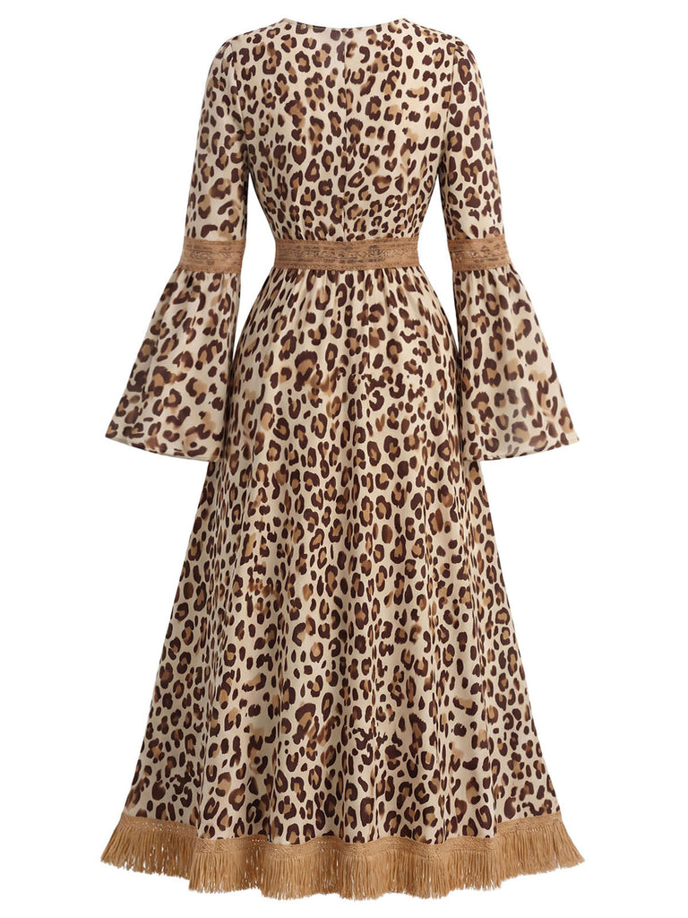 [Prévente] Robe bohème à imprimé léopard, col V, franges et manches cloche Années 1970
