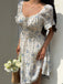 Robe Floral Col Carré Volant Années 1950 8
