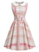 Robe rose carreaux sans manches col Claudine années 1950