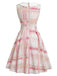 Robe rose carreaux sans manches col Claudine années 1950