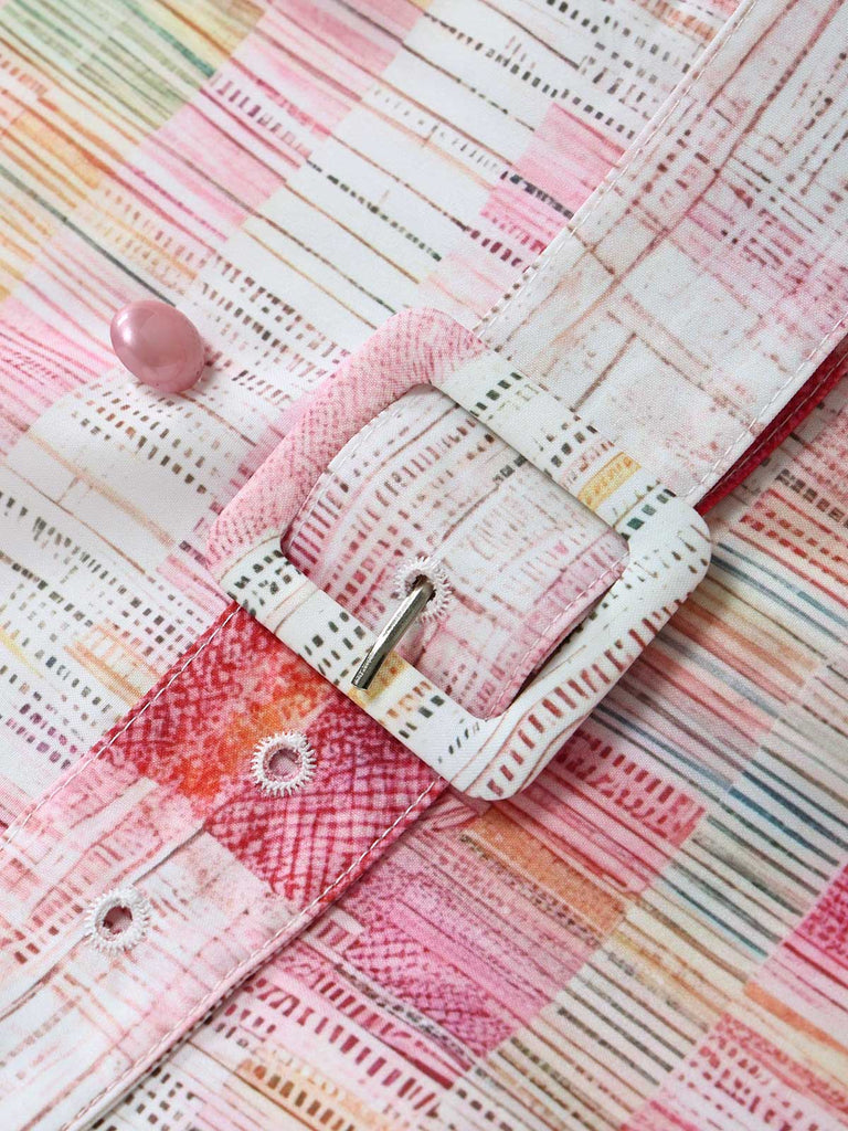 Robe rose carreaux sans manches col Claudine années 1950