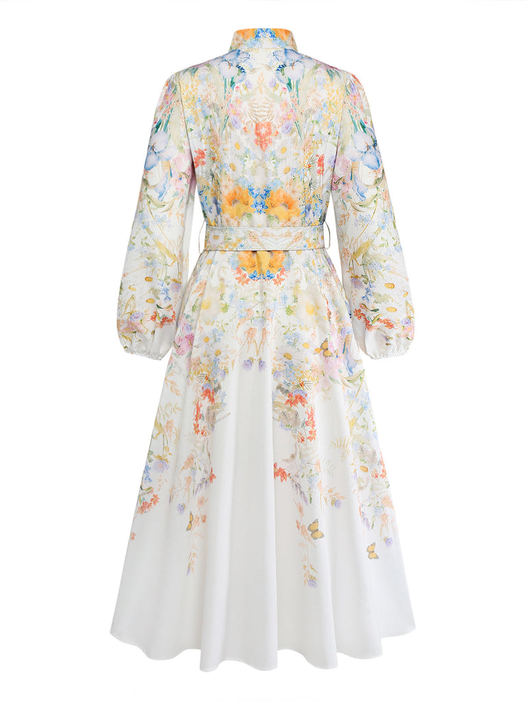 Robe blanche florale à manches longues, boutons et ceinture Années 1940
