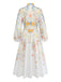 Robe blanche florale à manches longues, boutons et ceinture Années 1940